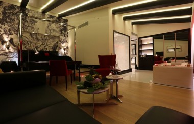 CHARISMA DE LUXE HOTEL