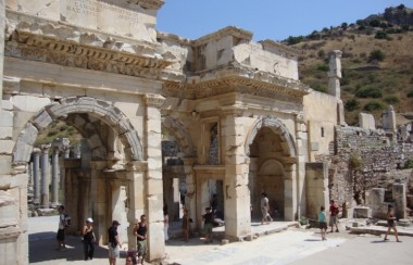 Discover Majestic Ephesus