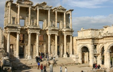 Discover Majestic Ephesus