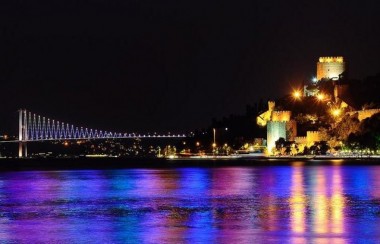 Bosphorus Dinner Cruise & Turkish Night Show