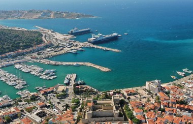 Cesme Port